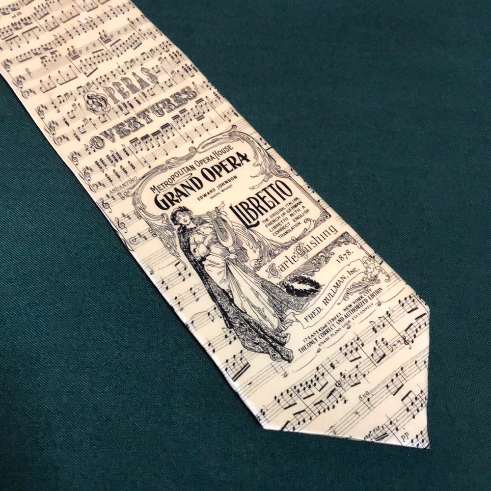 Men’s Metropolitan Opera House Tie
